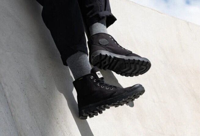 Palladium Women's Pampa Hi Original Boot Black SIZE 8.5 Brand New - AllSportsWearUSA