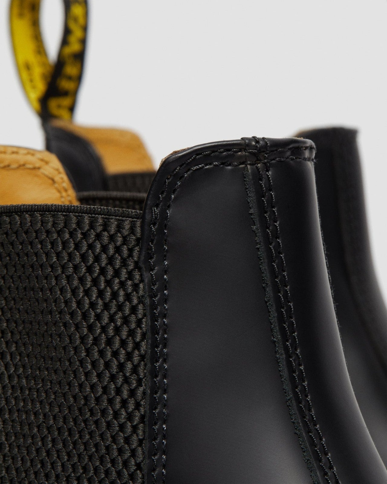 Dr. Martens 2976 Women's Chelsea Boot 22227001 Black Smooth US 8