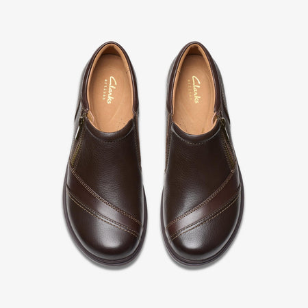 Clarks Women's Certina Pure Dark Brown Leather 26180375
