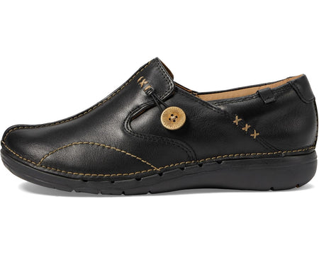 Clarks Women’s  Unloop Slip On Sneakers 26185071 Black