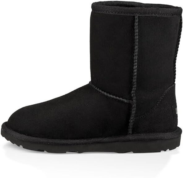 UGG Kids Classic Leather Boots Black 5251Y-BLK Brand New - AllSportsWearUSA