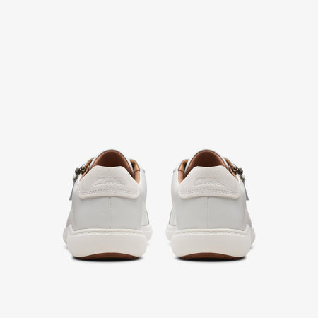 Clarks Women's Nalle Lace White Leather 26165001