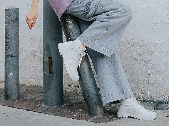 Palladium Women's Pampa 92352-116-M Star White Size 6.5 Hi Boot Brand New - AllSportsWearUSA