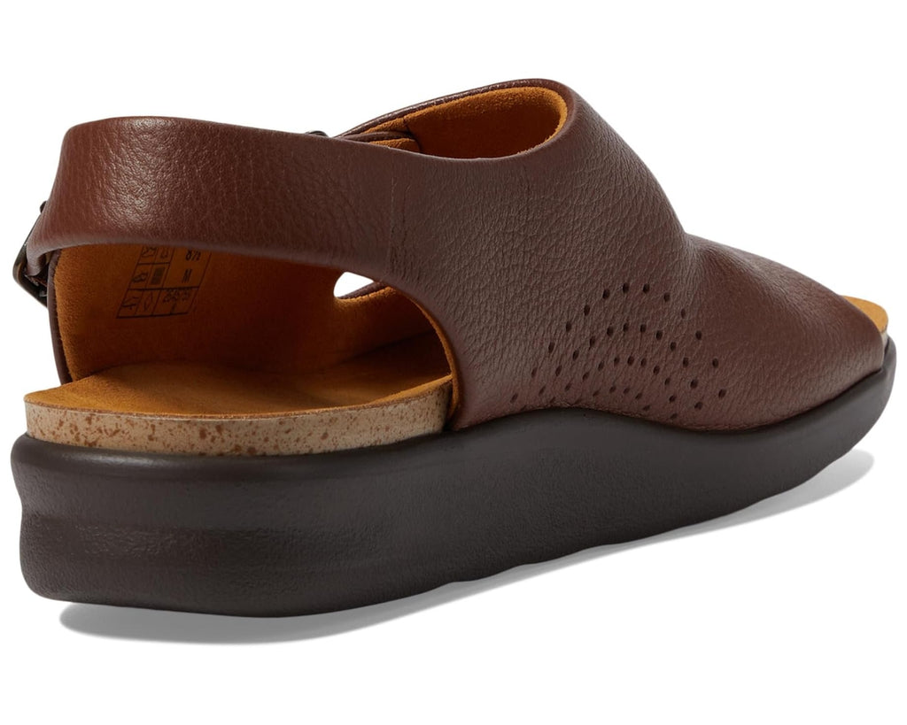 SAS Womens Relaxed Comfort Sandal Amber