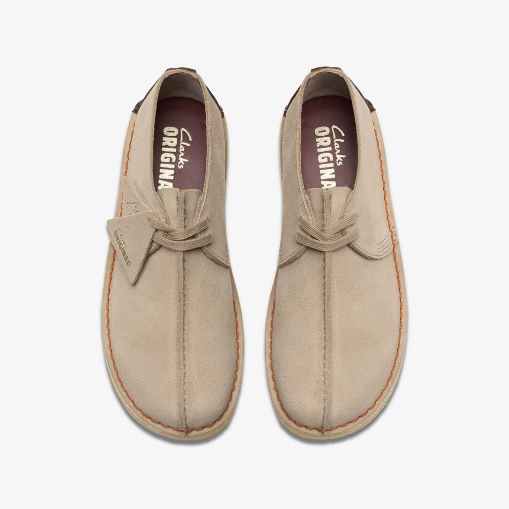 Clarks Mens Desert Trek Shoe 26178478 Sand Suede