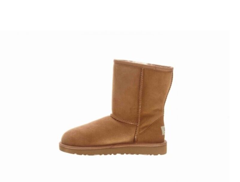 Chestnut UGG Australia Youth Classic 5251Y Boots Size 6 Youth - AllSportsWearUSA