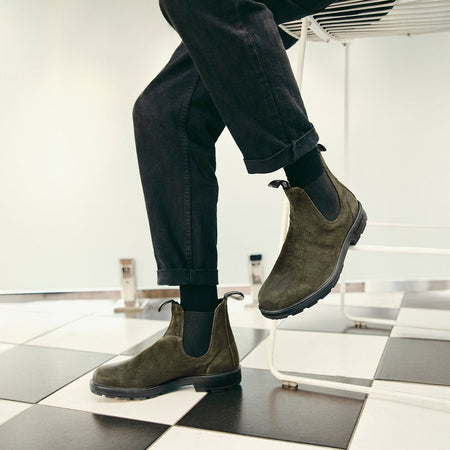 Blundstone 1615 Suede Unisex Ankle Boots Dark Olive