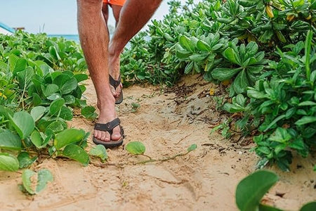 OLUKAI Ohana Men's Beach Sandals 10110-4827 Dark Java/ Ray